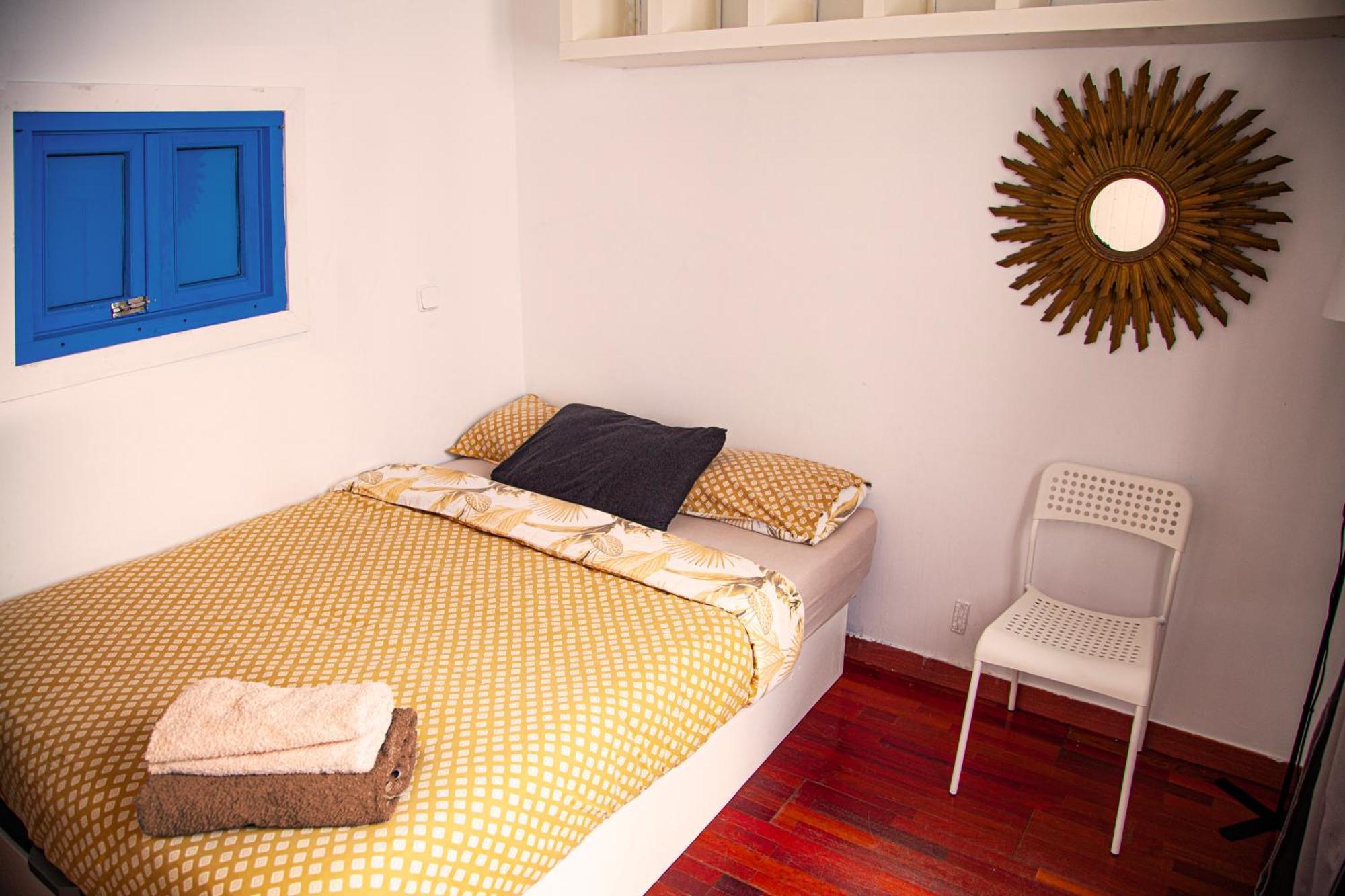 Room In A Shared Apartment In The Very Center Madrid! Exterior foto